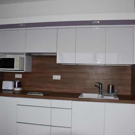 Rubin Anett Apartman Sarvar Appartement Buitenkant foto