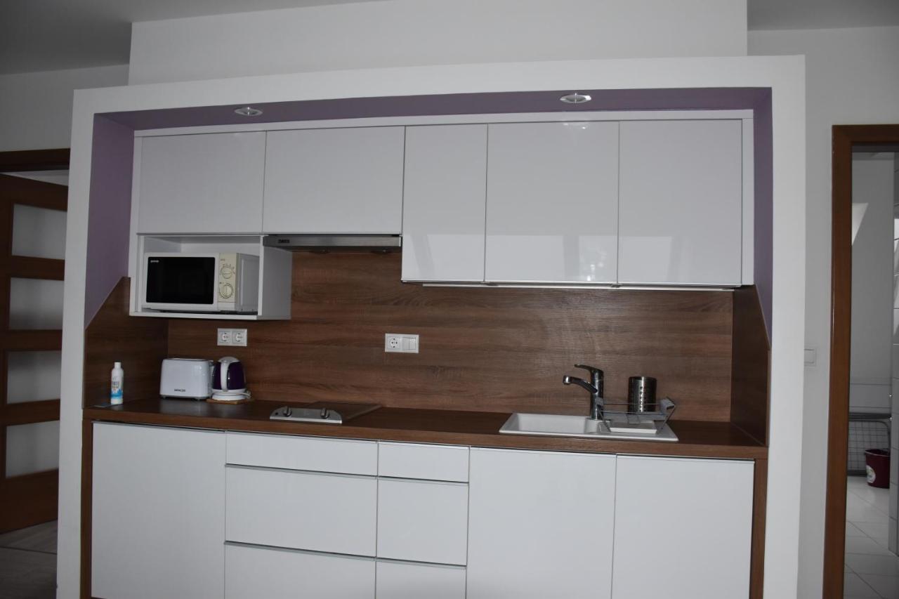 Rubin Anett Apartman Sarvar Appartement Buitenkant foto